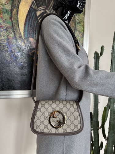 Gucci 703807 monogram - gucci, gg